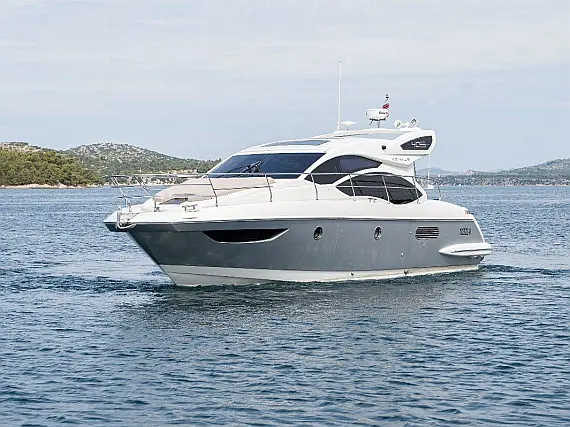 Azimut 40 S